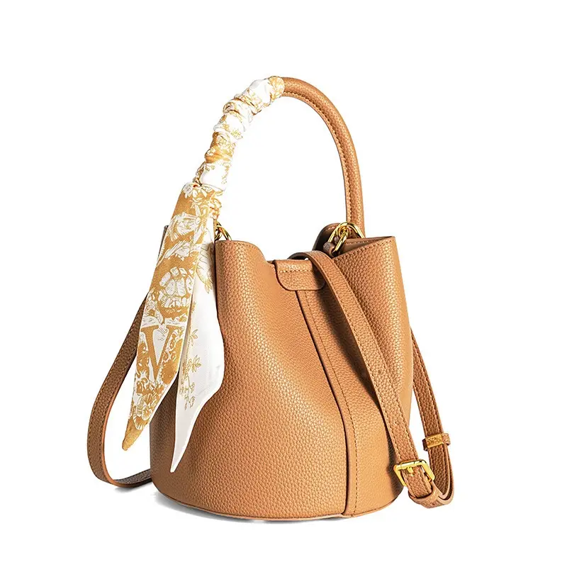 SPAZZA BUCKET BAG (COW SKIN)