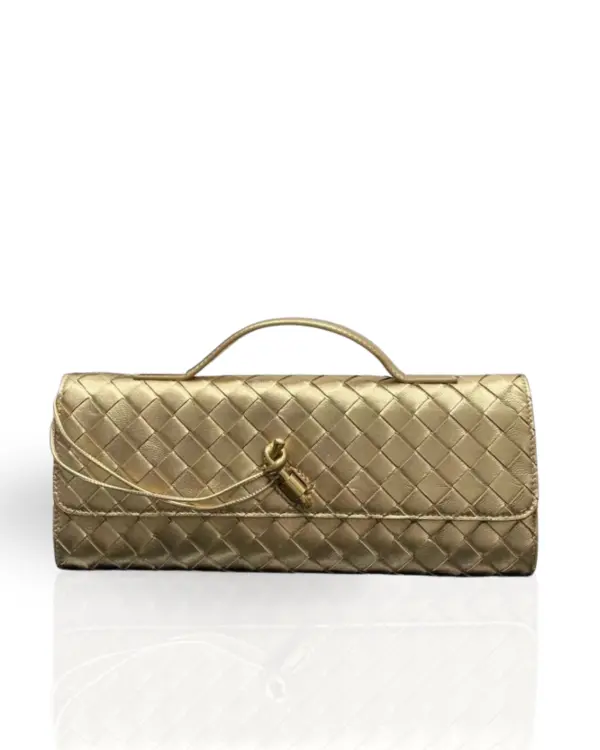 ANDANTE WOVEN CLUTCH